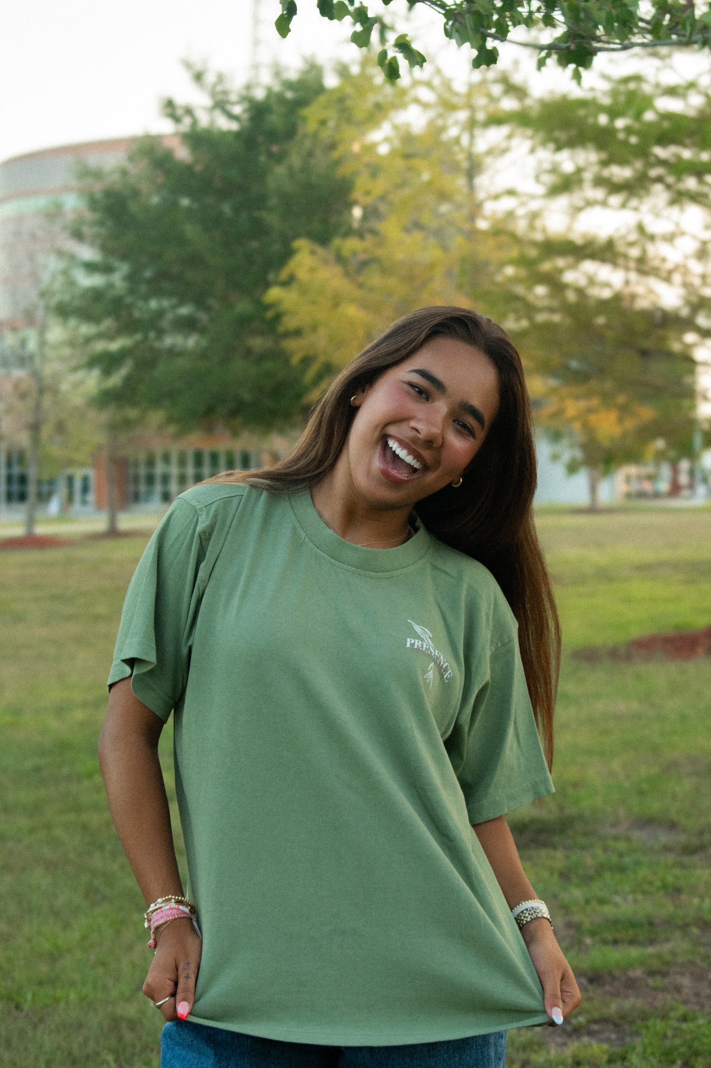 THE TRUE VINE OLIVE UNISEX TEE